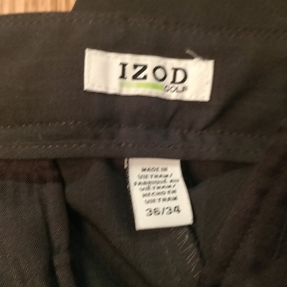 Men's Izod Golf dress pants. - Picture 2 of 2